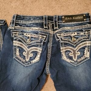 Size 27 rock revival Jean's